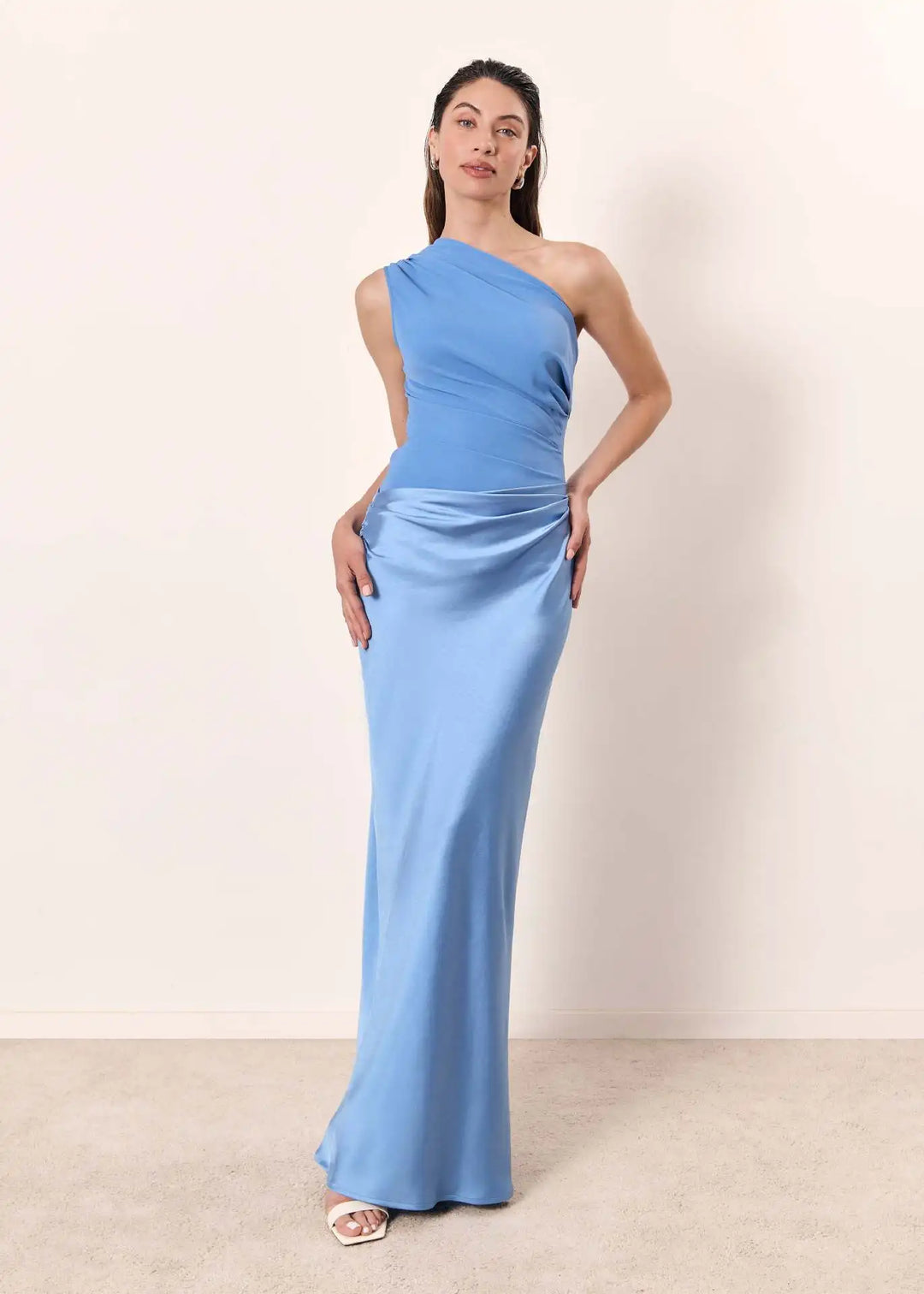 Aleida | Robe Maxi Satin à Épaule Unique